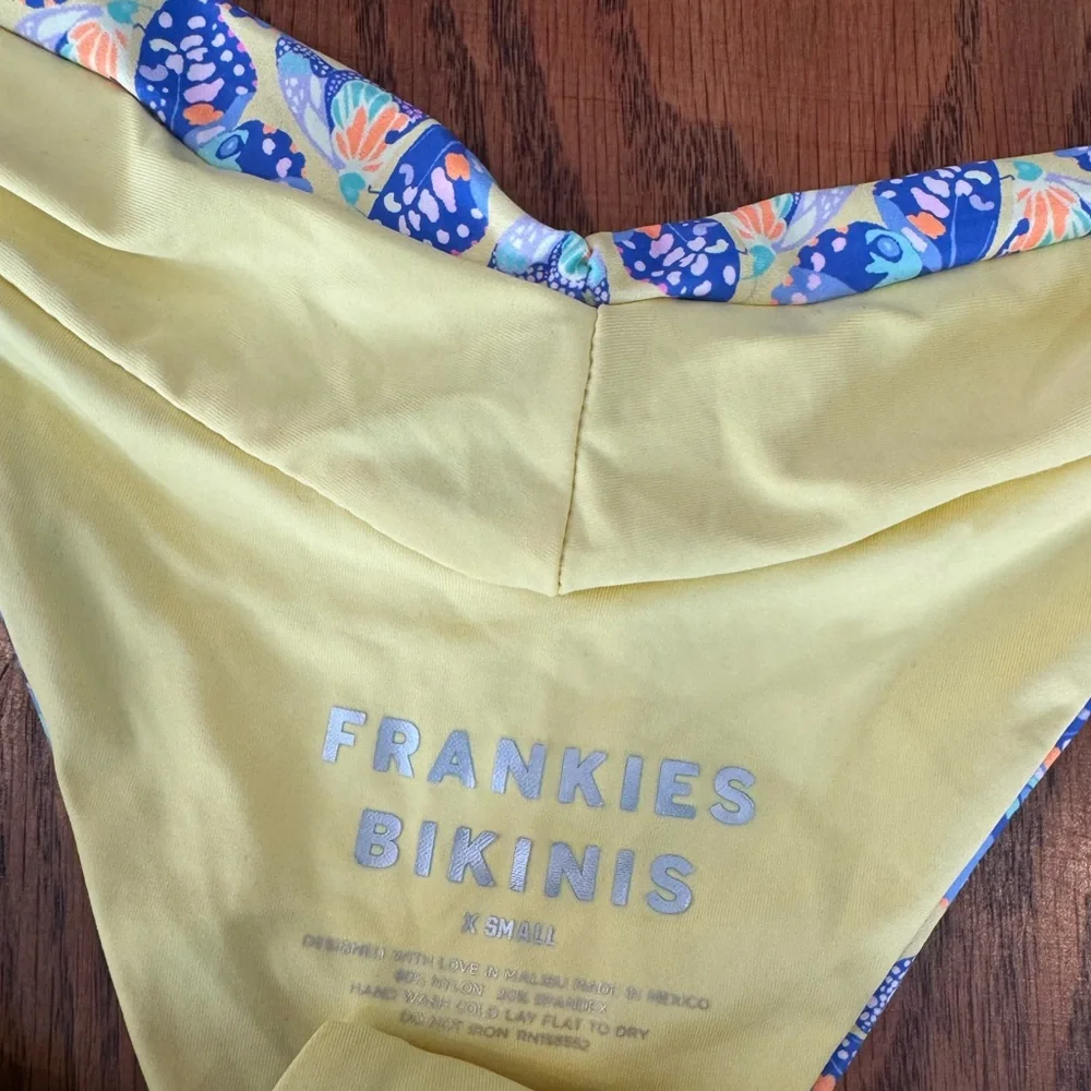 frankies bikinis‎ monarch butterfly print Set